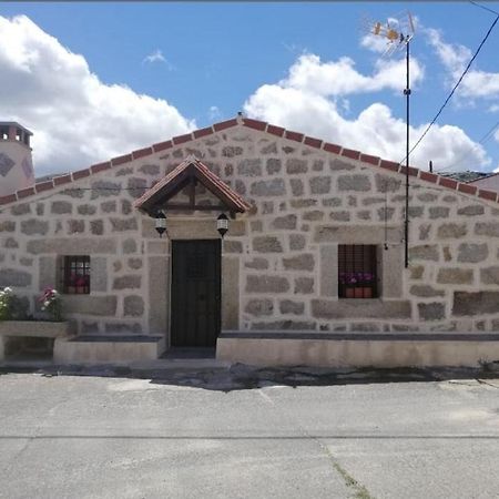 Casa rural TIO PEDRITO Robledillo Bagian luar foto
